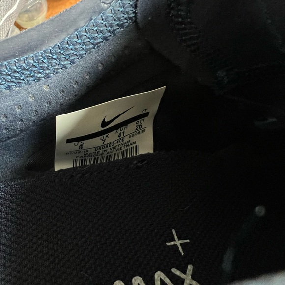 Nike sneaker - Picture 5 of 7